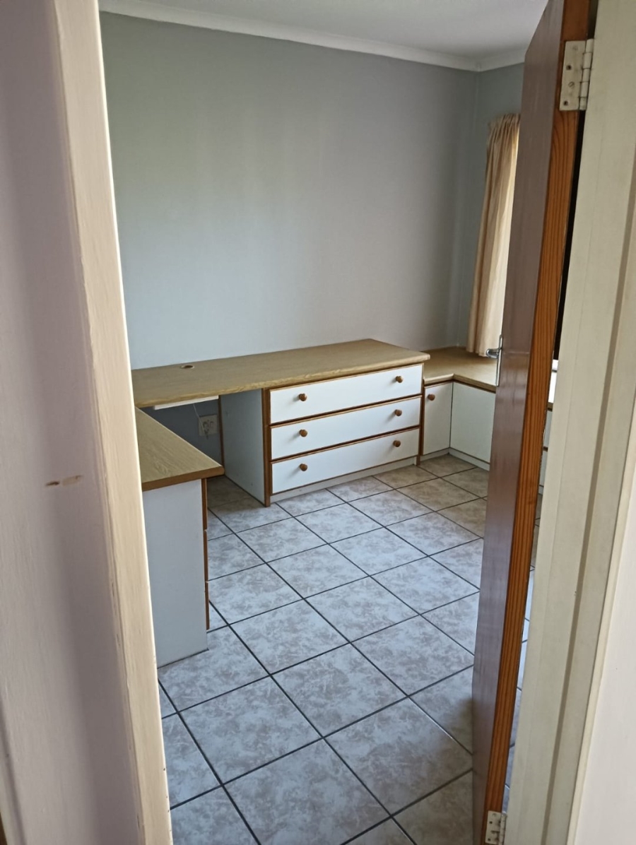 4 Bedroom Property for Sale in Winterhoek Park Eastern Cape